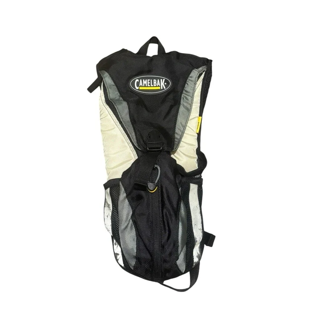 CamelBak Rogue 2L Hydration Backpack Black/Grey Pump-Port For Hiking/Cycling